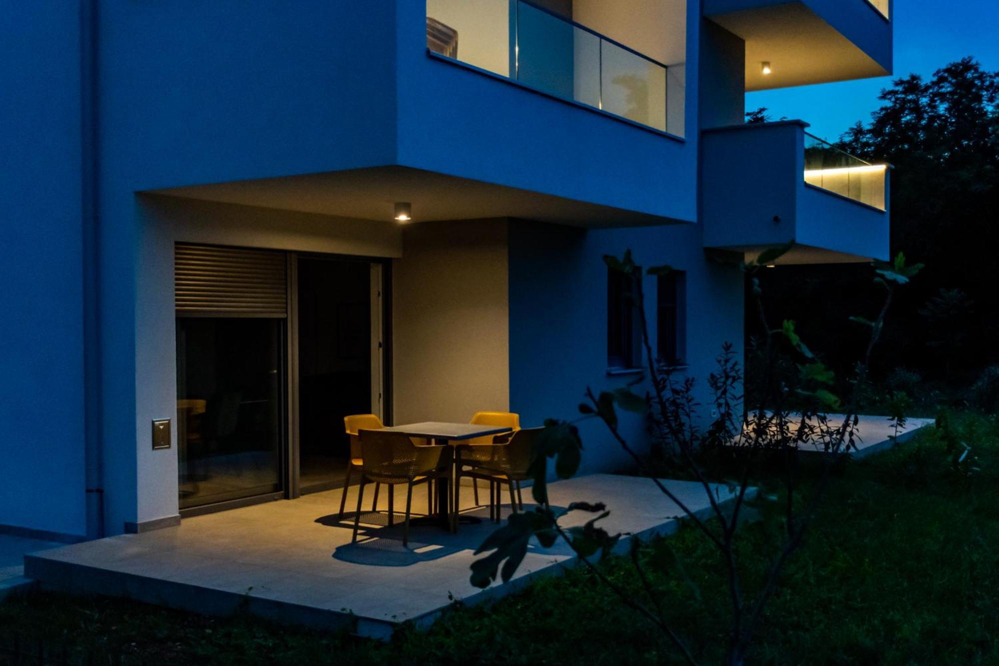 Baden Resort Basanija, Umag-With Sea View, Parking And 300M From The Beach Экстерьер фото