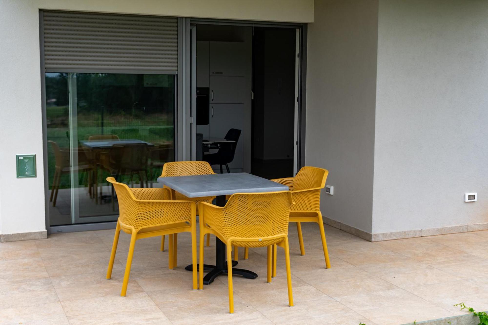 Baden Resort Basanija, Umag-With Sea View, Parking And 300M From The Beach Экстерьер фото