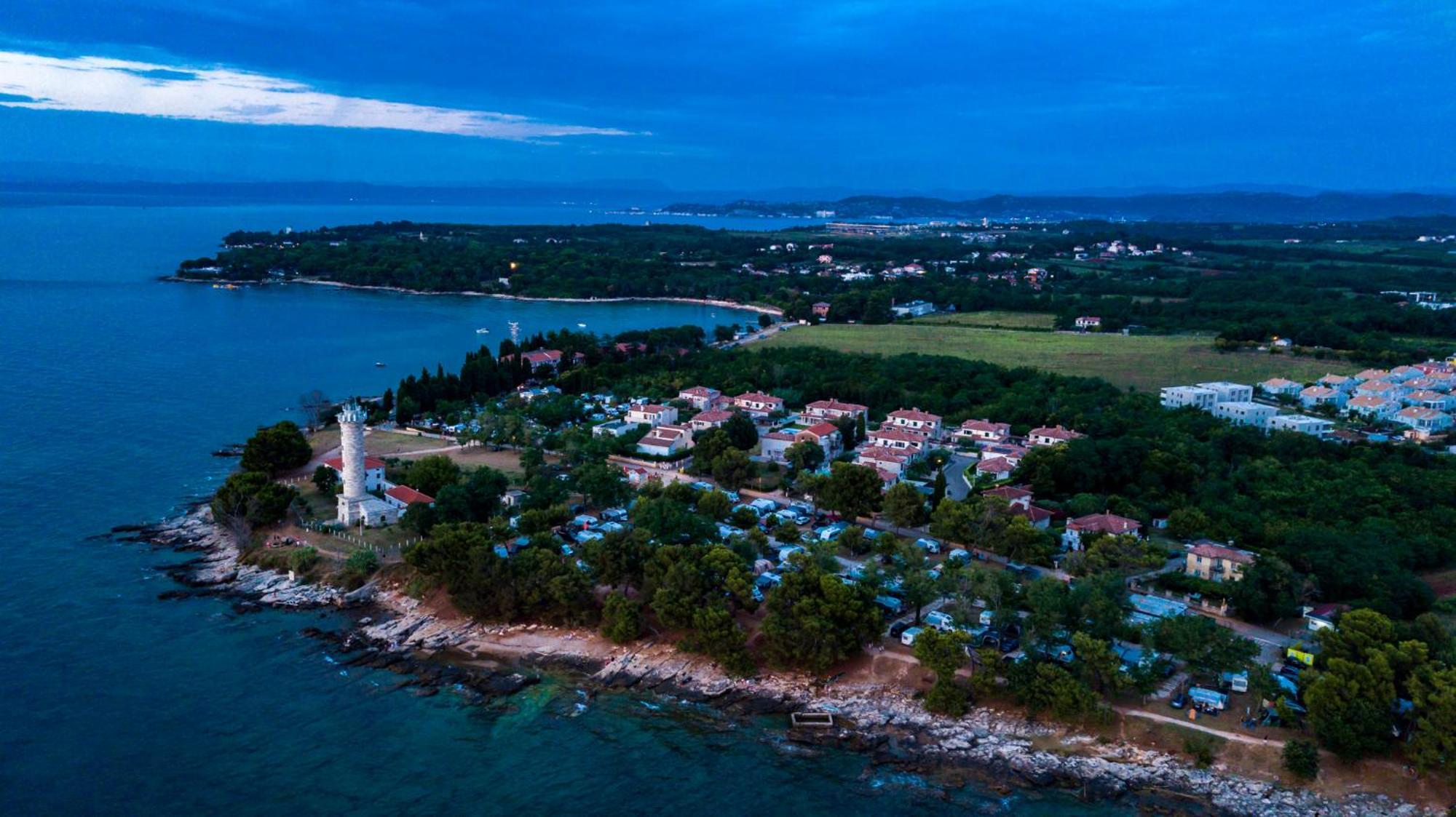 Baden Resort Basanija, Umag-With Sea View, Parking And 300M From The Beach Экстерьер фото