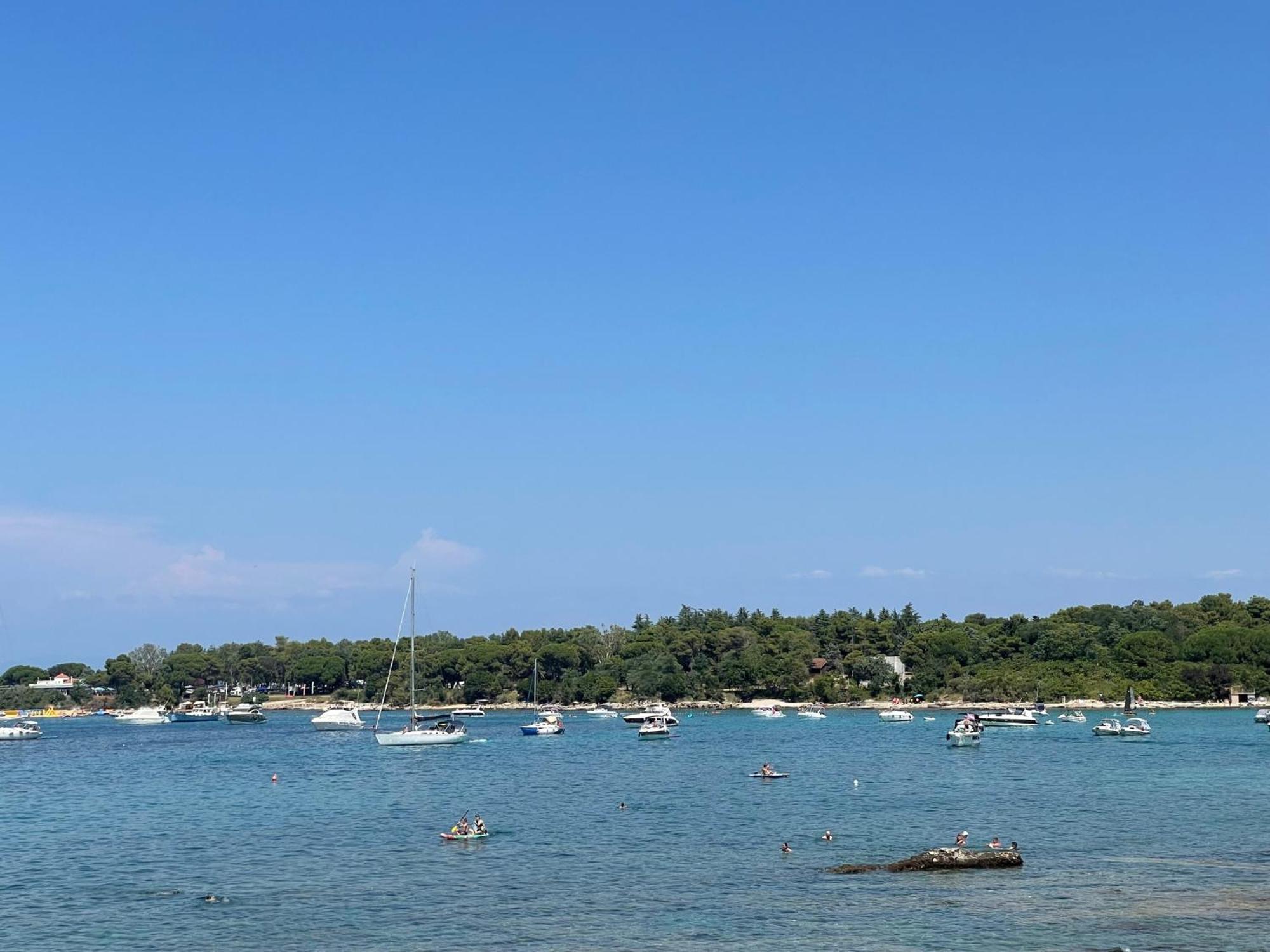 Baden Resort Basanija, Umag-With Sea View, Parking And 300M From The Beach Экстерьер фото